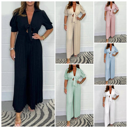 Plisserad jumpsuit i enfärgad modell för kvinnor
