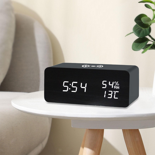 ⏰📱 50% RABATT! | LED Digitalväckarklocka med Trådlös Laddning – Temperatur, 3 Alarm & Justerbar Ljus!