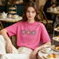👚 50% RABATT NU!🌼 Vintage-tvättad Daisy T-shirt – Positiv Grafisk Print & Oversized Passform – Mjuk Andningsbar Bomullsblandning Casual Topp 🌈