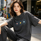 👚 50% RABATT NU!🌼 Vintage-tvättad Daisy T-shirt – Positiv Grafisk Print & Oversized Passform – Mjuk Andningsbar Bomullsblandning Casual Topp 🌈