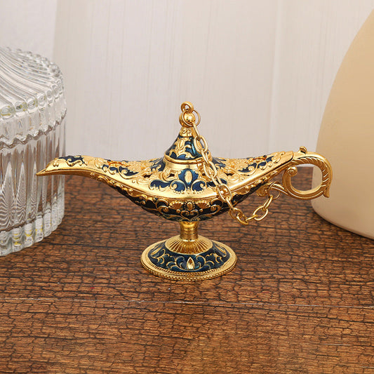✨50% RABATT NU! !✨ PRESENTDEAL – Skapa en magisk sagokänsla hemma med detaljrik vintagefinish – Dekorativ Aladdin-lampa i metall